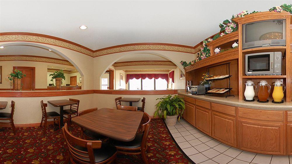 Comfort Inn Traverse City Buitenkant foto