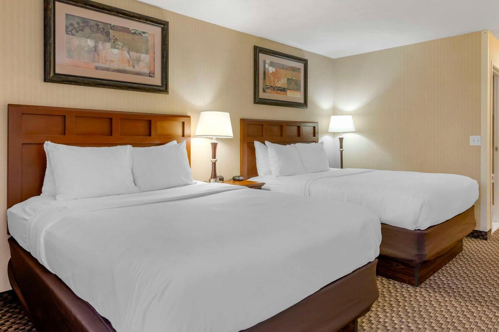 Comfort Inn Traverse City Buitenkant foto