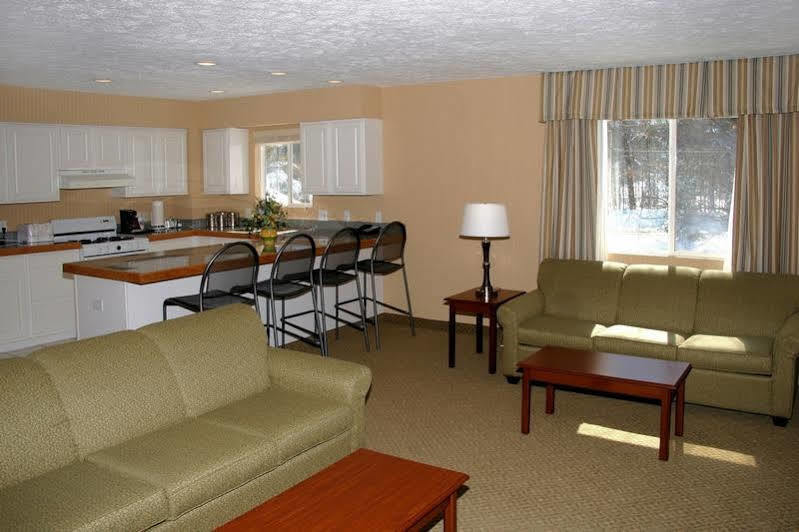 Comfort Inn Traverse City Buitenkant foto